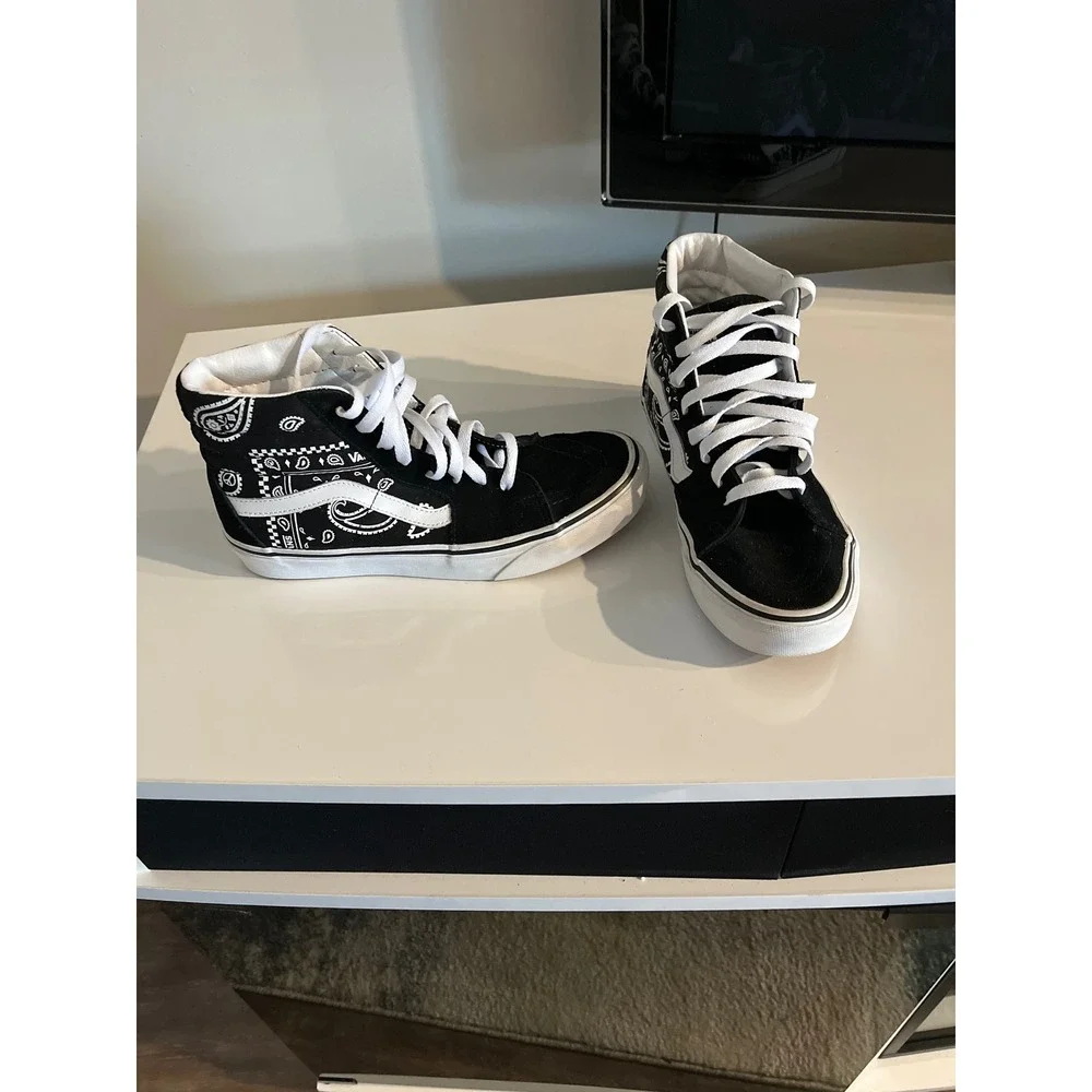 Vans‎ Sk8-Hi Bandana Paisley Black White High Top Skate Sneakers